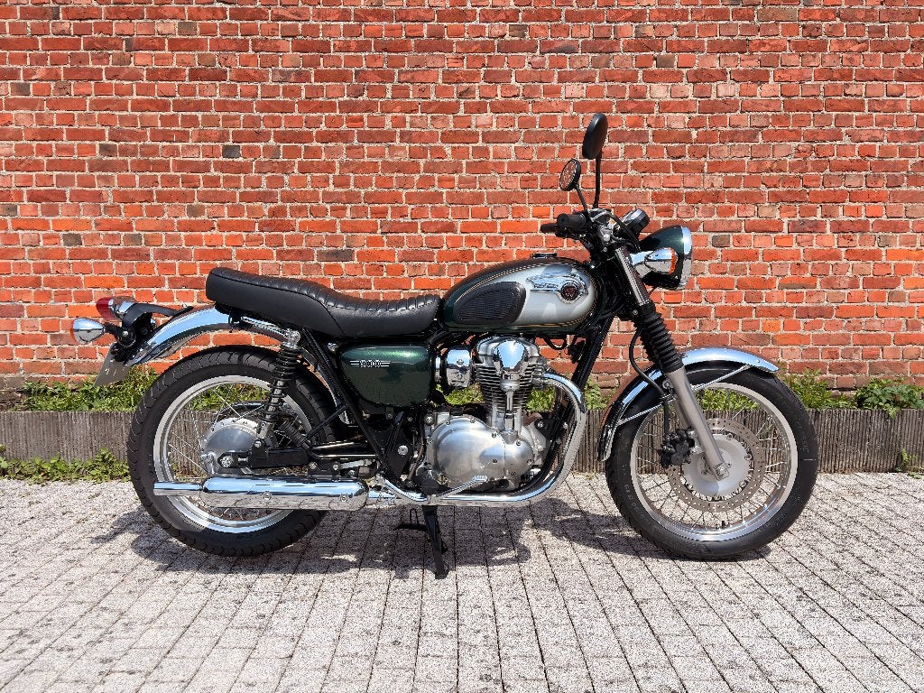Kawasaki W800, Permis Moto A, Tourisme, Entreprise, Occasion