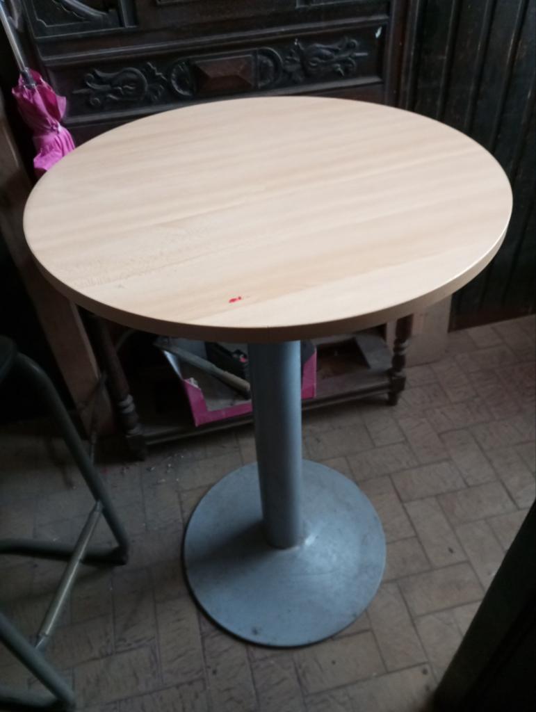 Bar tafel, Ophalen