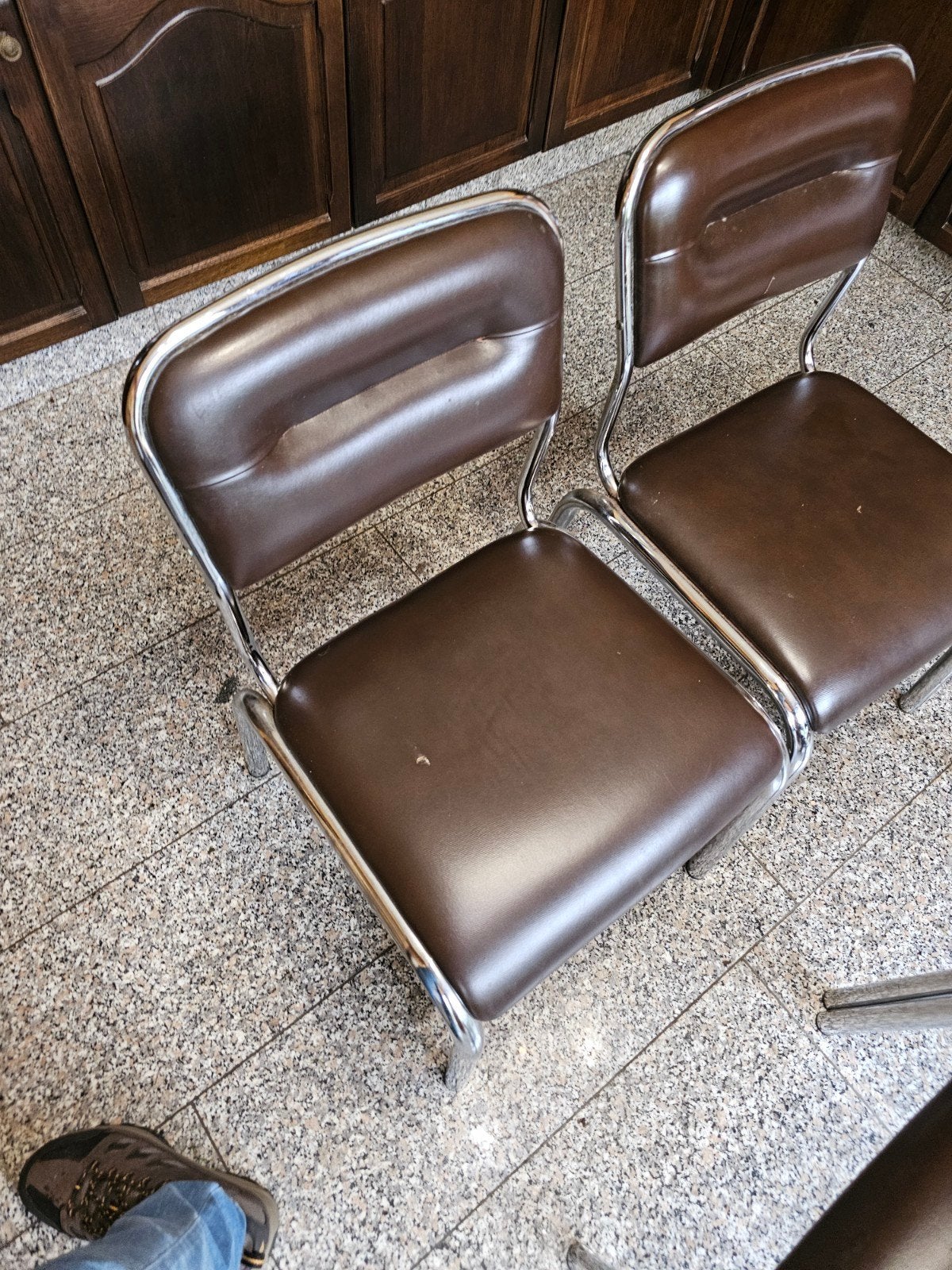 5 vintage lederen stoelen met chrome frame, Ophalen