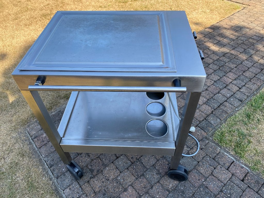 Teppanyaki plaat (elektrisch, op wielen), Elektronische apparatuur, Ophalen, Gebruikt, Tafelgrill