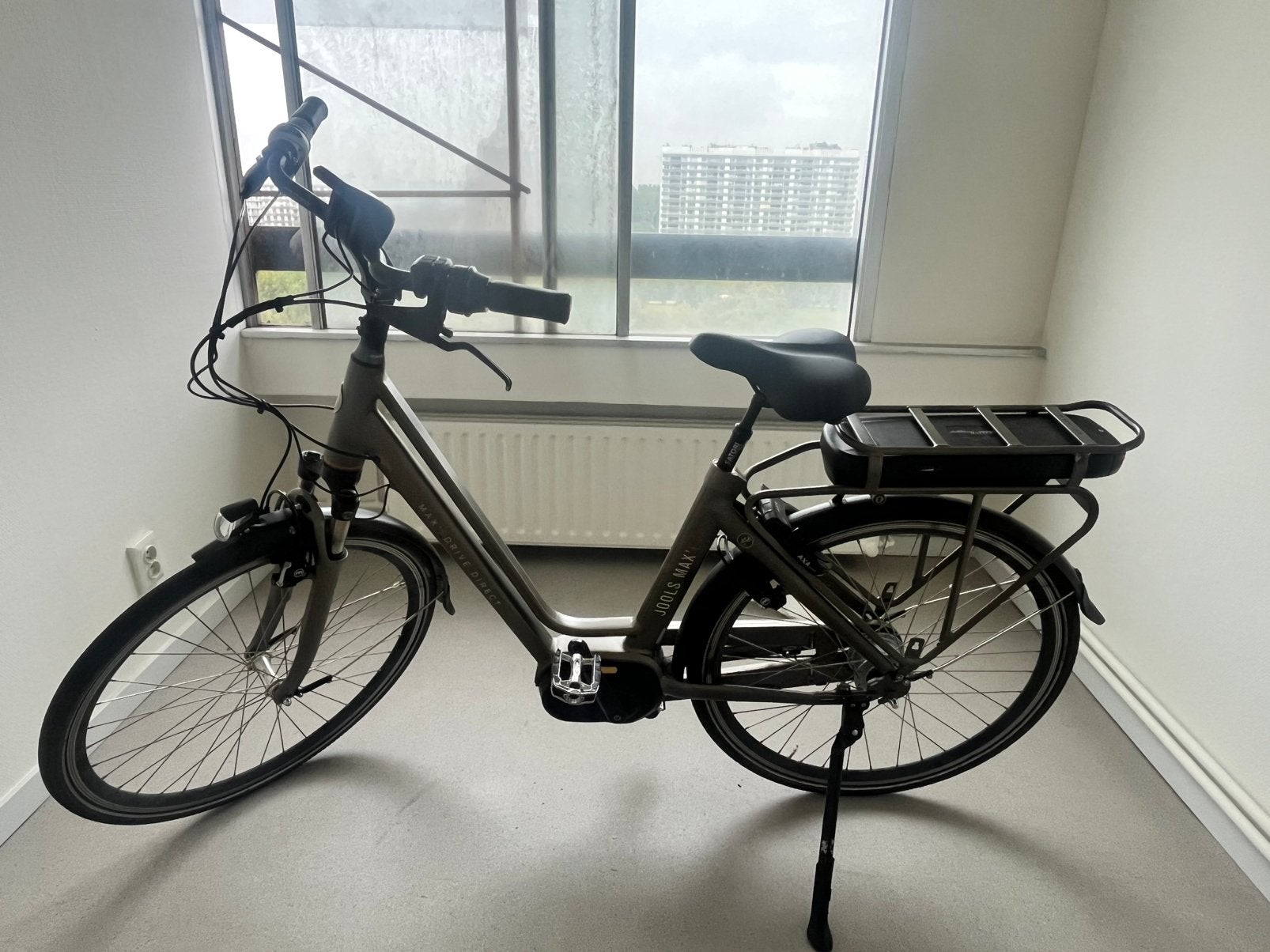 Jools max e drive, Fietsen en Brommers, 51 tot 55 cm, Ophalen, Zo goed als nieuw, 30 tot 50 km per accu
