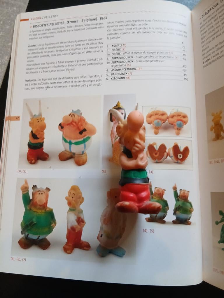 Asterix  figuur  8CM  1967 pelletier. DELACOSTE, Verzamelen, Stripfiguren, Gebruikt, Beeldje of Figuurtje, Asterix en Obelix, Verzenden