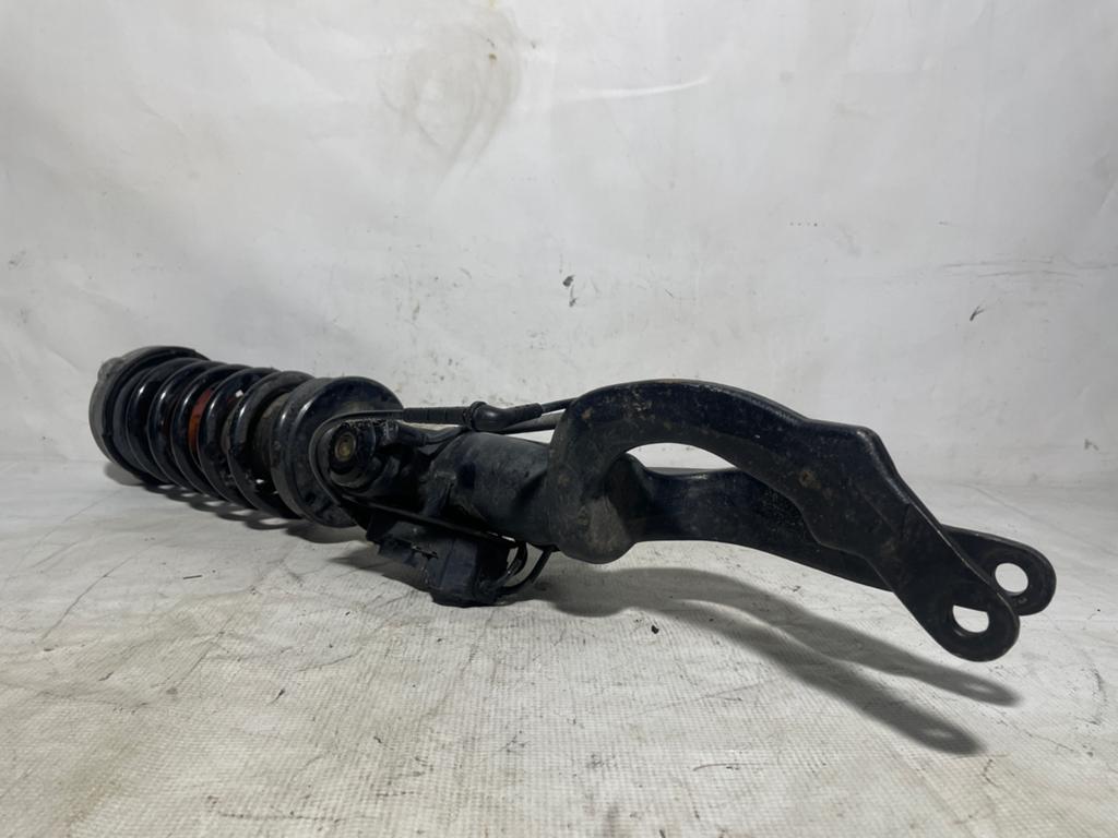 Ammortisseur Avant BMW F10/F06   3711 6857699   01, Enlèvement, Utilisé