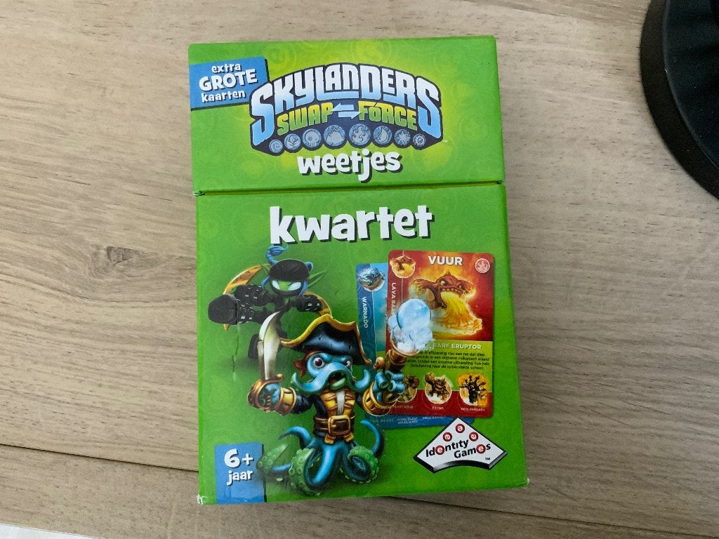 Kwartet weetjes: skylanders extra grote kaarten, Ophalen, Zo goed als nieuw