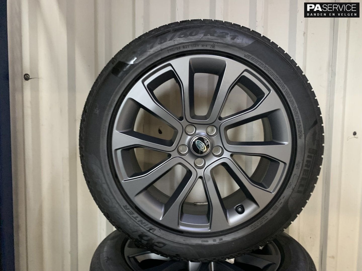 OEM 21 inch MAT Antraciet Range Rover Winterset incl Pirelli, Gebruikt, -, 275 mm, -