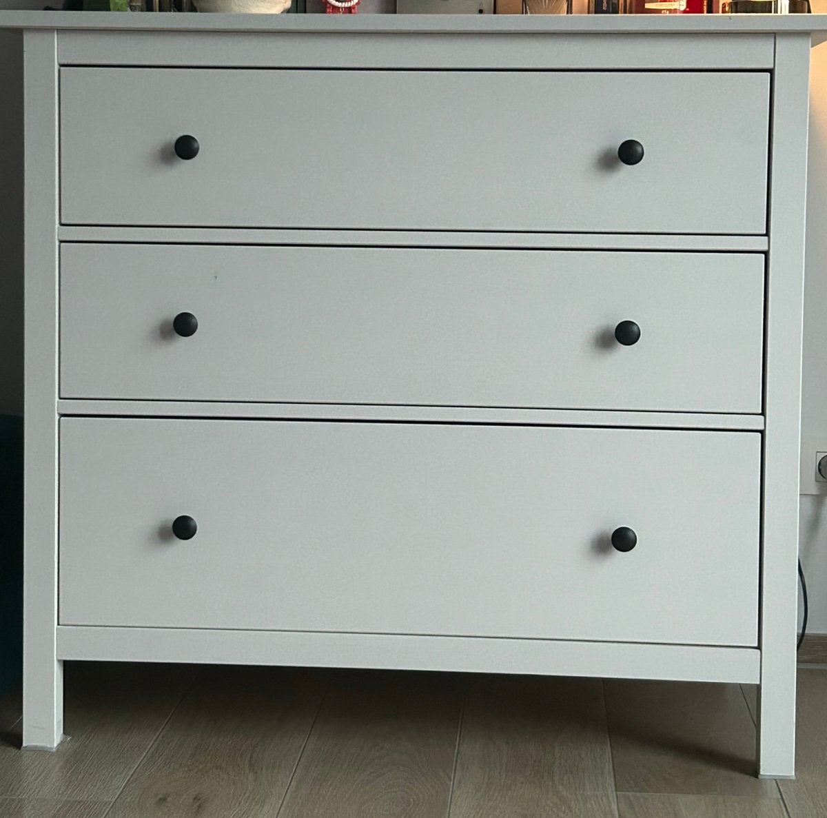 Commode ikea HEMNES 3 tiroirs, Maison & Meubles, 3 ou 4 tiroirs, Comme neuf, 100 à 150 cm, Enlèvement