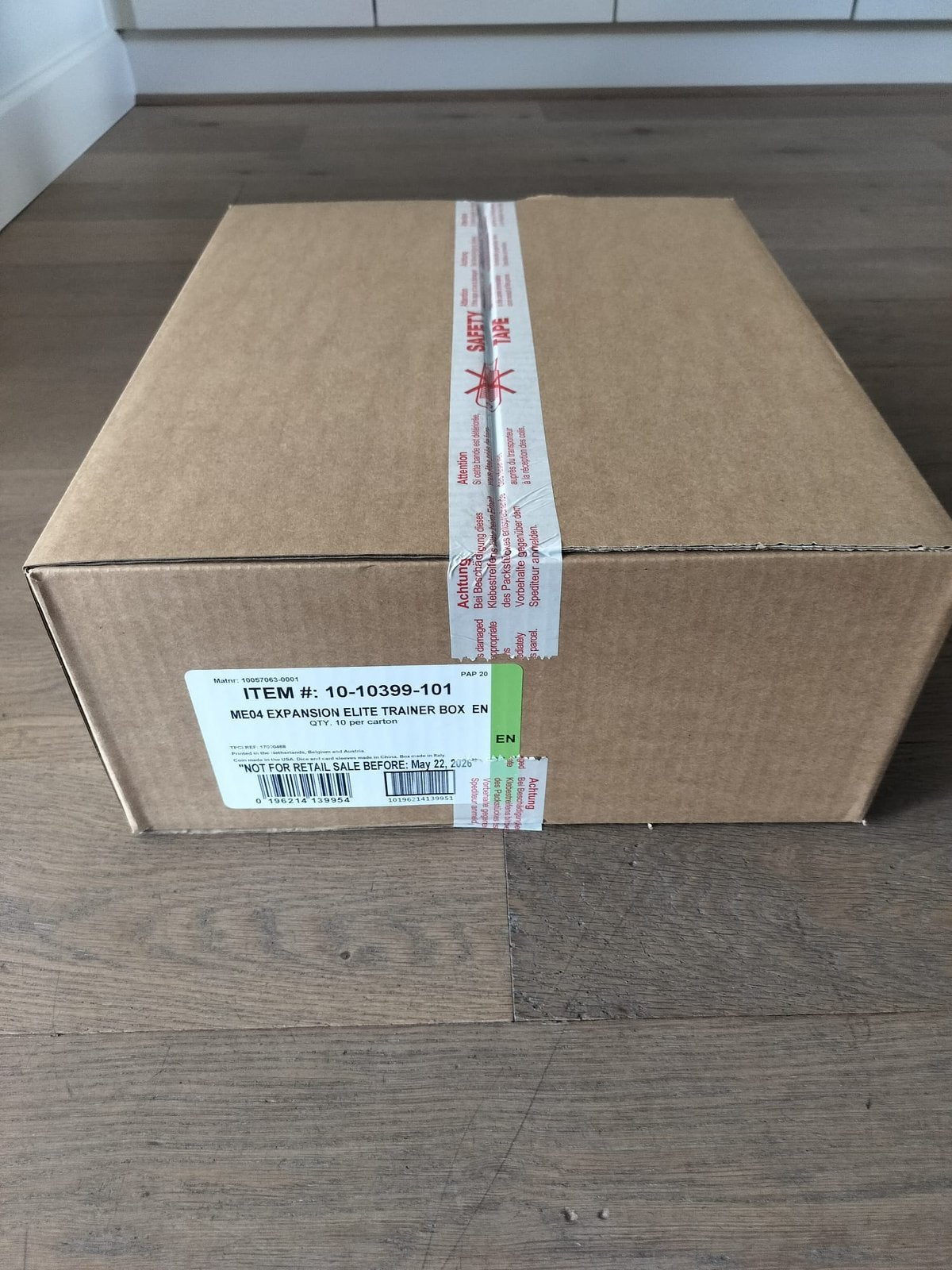 Chaos Rising 10 Elite Trainer Box Case met perfecte sealed!, Ophalen of Verzenden, Nieuw