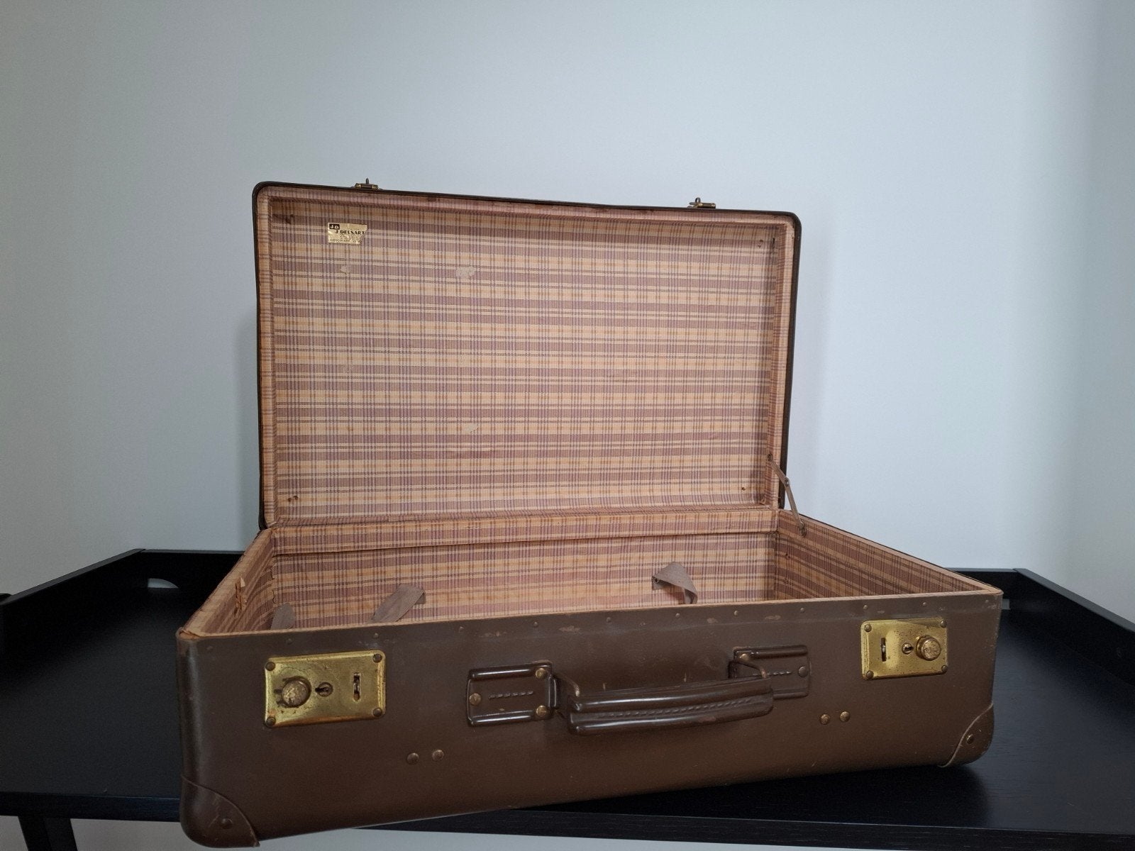 Retro reiskoffer, Ophalen