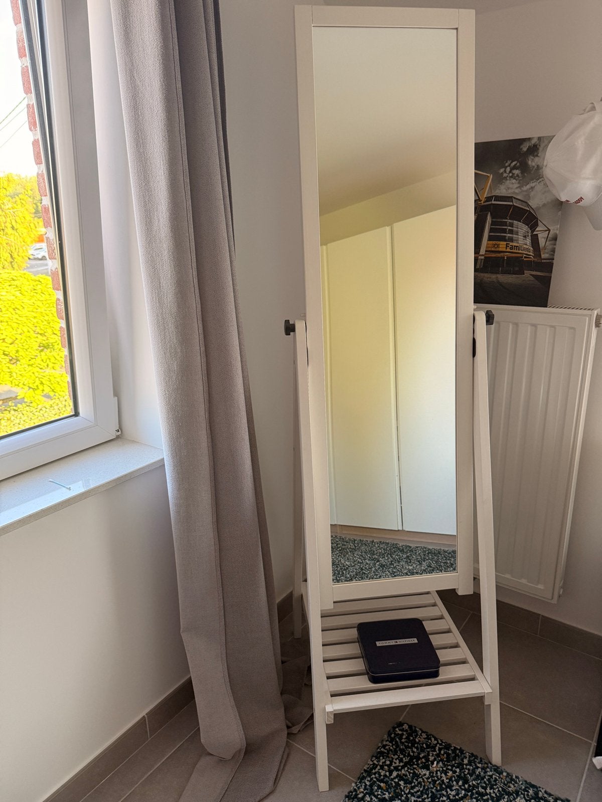 Miroir IKEA, Enlèvement, Utilisé