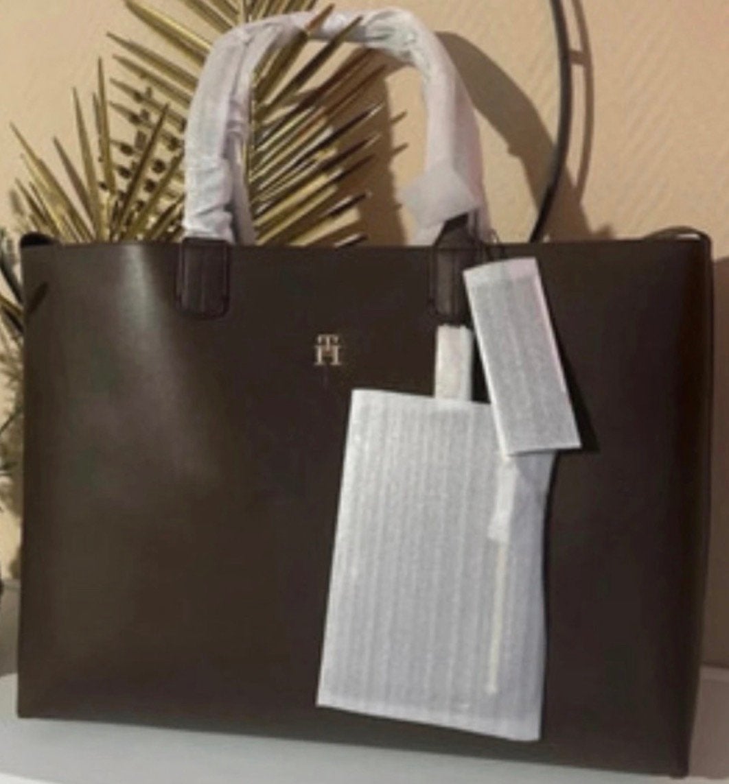 Sac a main tommy hylfiger marron, Bijoux, Sacs & Beauté, Sacs | Sacs Femme, Envoi, Neuf, Brun, Sac à main