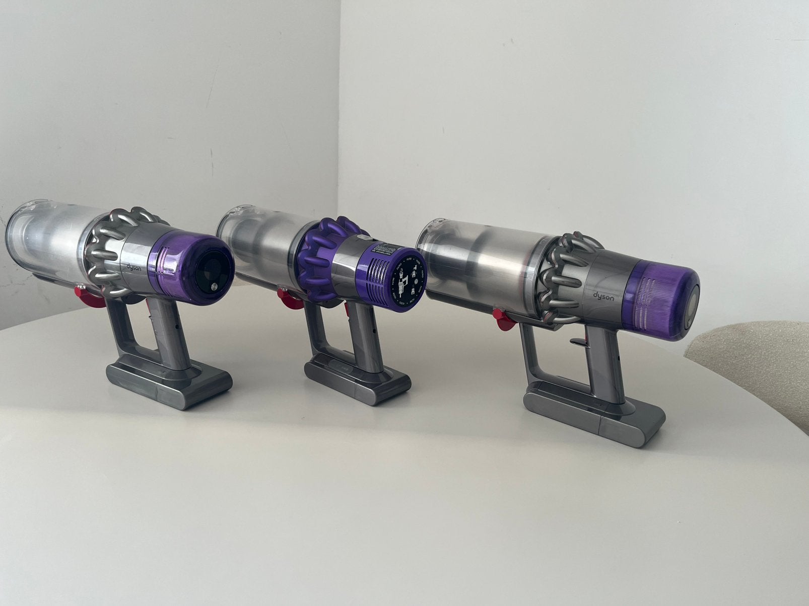 2 Dyson V11 en 1 Dyson V10, Elektronische apparatuur, Ophalen, Zo goed als nieuw, Dyson