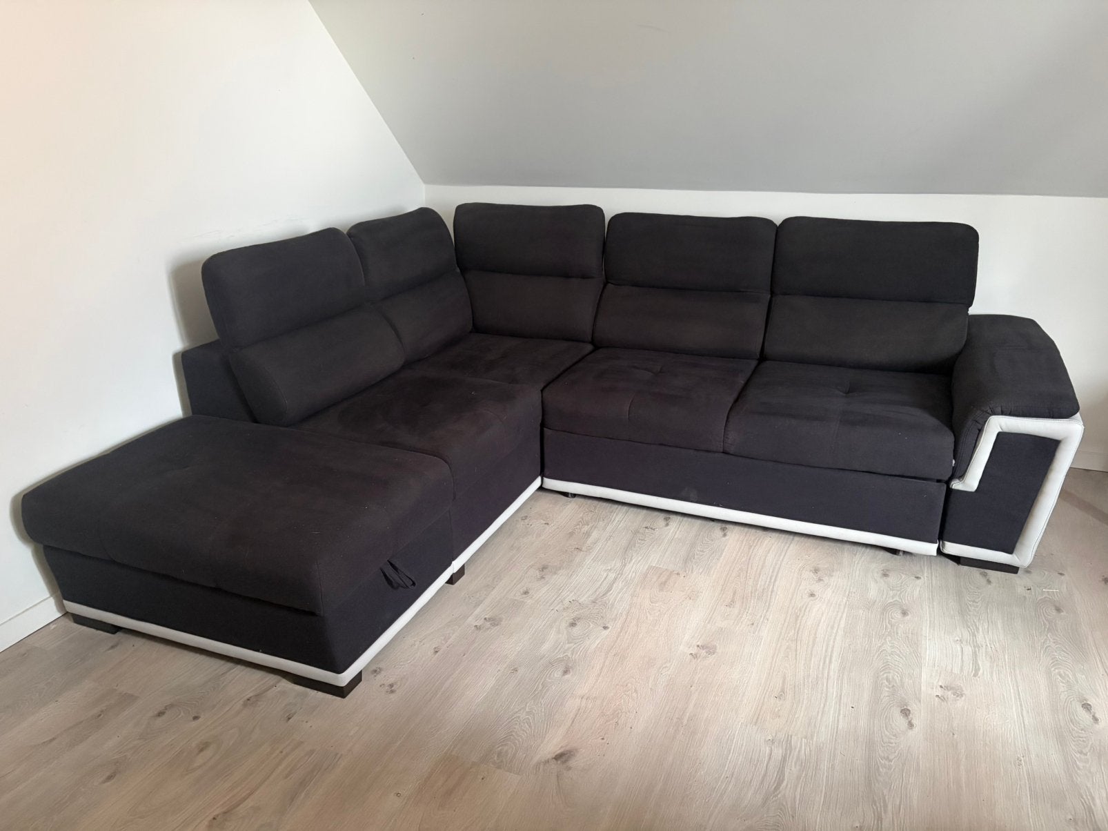 Hoeksalon met slaapbank en opbergruimte., Huis en Inrichting, Ophalen, Zo goed als nieuw