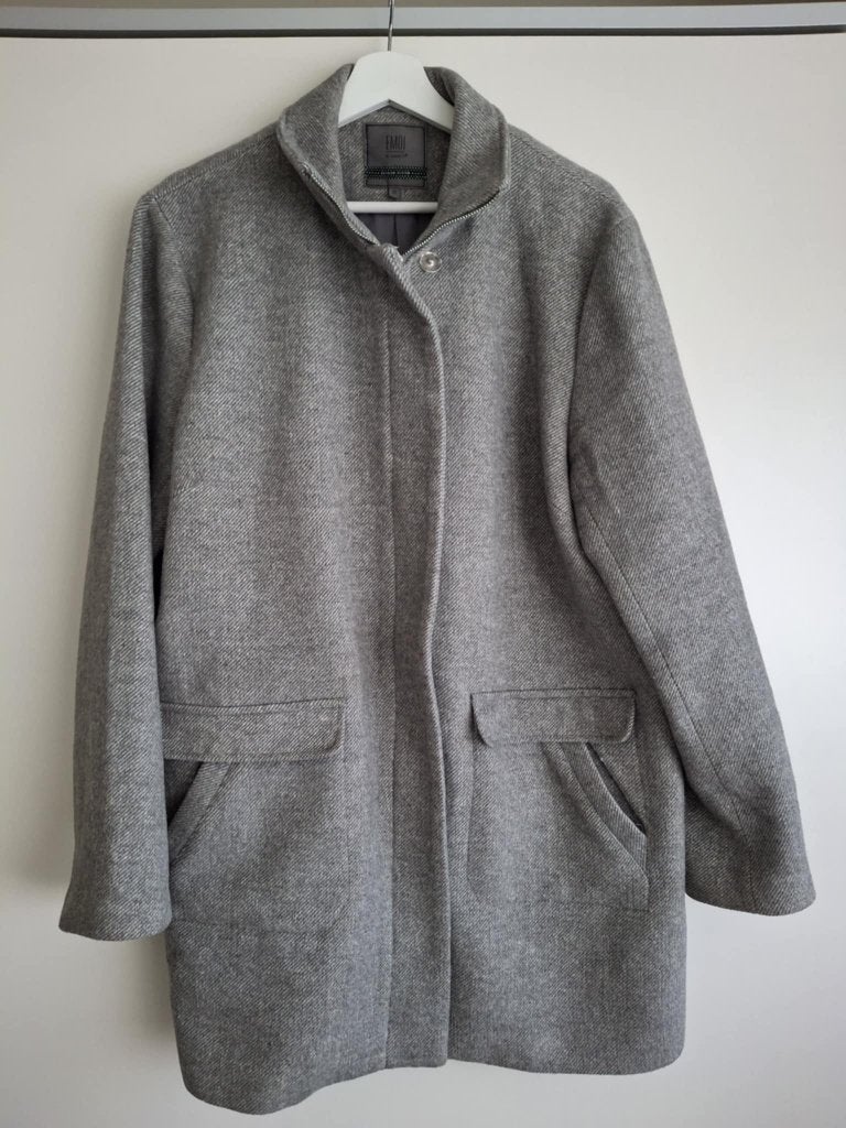 Damesjas Emoi maat XL, Kleding | Dames, Jassen | Winter, Emoi, Ophalen of Verzenden, Maat 46/48 (XL) of groter, Grijs