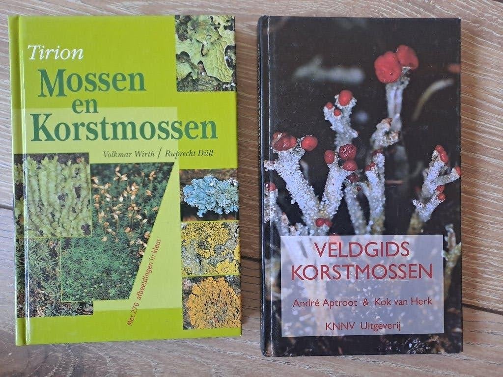 Mossen en korstmossen, Boeken, Ophalen, Gelezen, Wirth, Düll, van Dort,