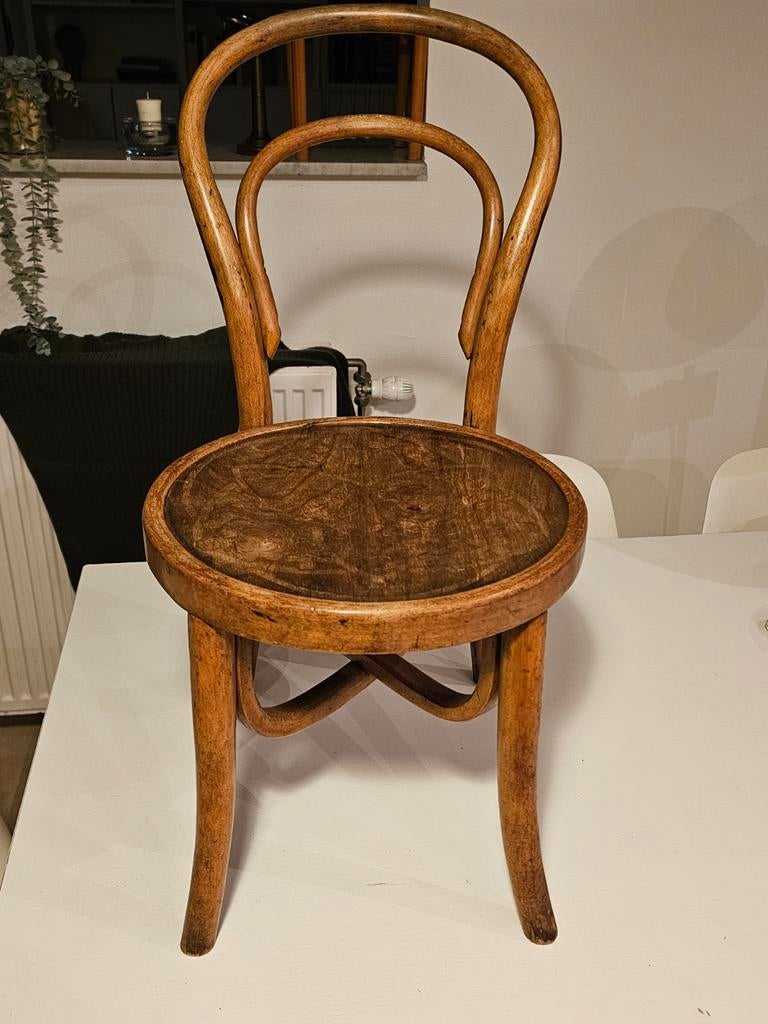 Vintage Massief Houten Kinderstoel Thonet Stijl, Antiek en Kunst, Ophalen