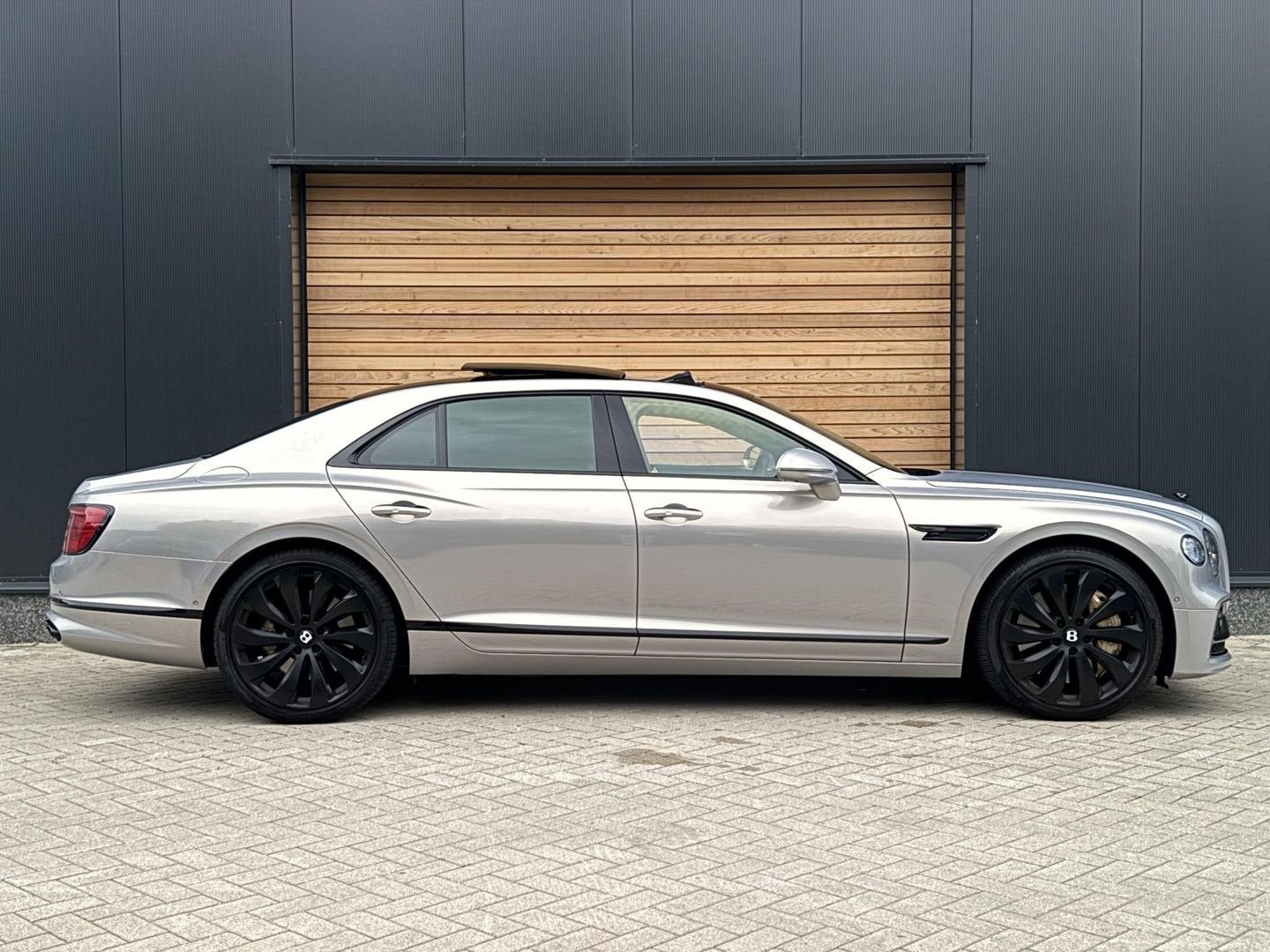 Bentley Flying Spur 4.0 V8 First Edition 4W-Besturing | Mass, Autos, Bentley, Argent ou Gris, Achat, Entreprise, Electronic Stability Program (ESP)