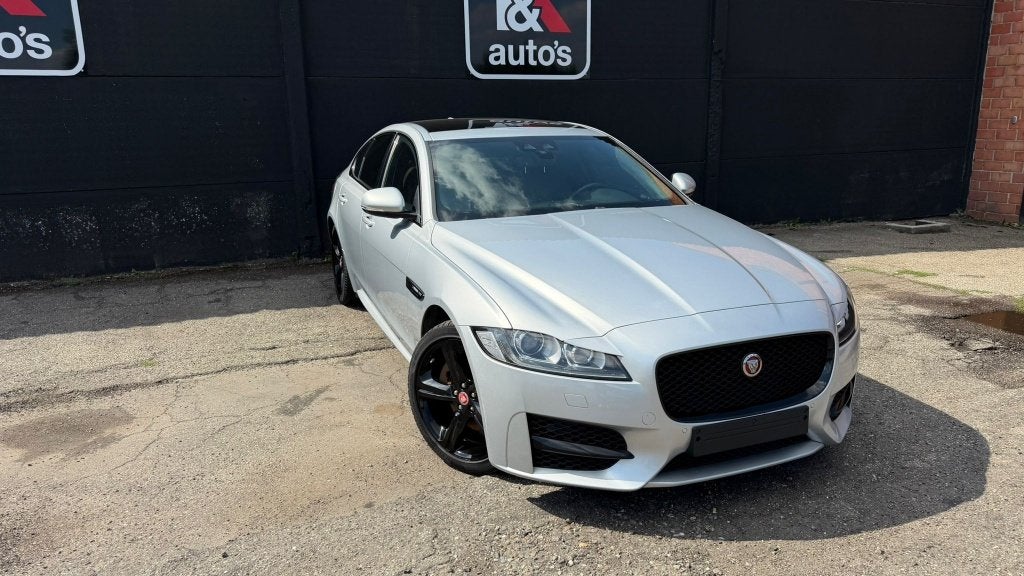 Jaguar XF 2.0D 2019, Auto's, Jaguar, Automaat, Bedrijf, 5 deurs, Zilver of Grijs