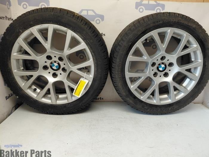 Sportvelgenset + winterbanden van een BMW 3-Serie, Auto-onderdelen, Banden en Velgen, Personenwagen, Gebruikt, 3 maanden garantie