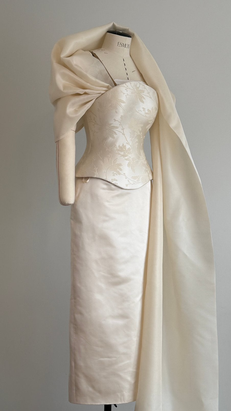 Haute couture mariée Bridal, Enlèvement ou Envoi, Neuf, Autres couleurs, Costume de mariage