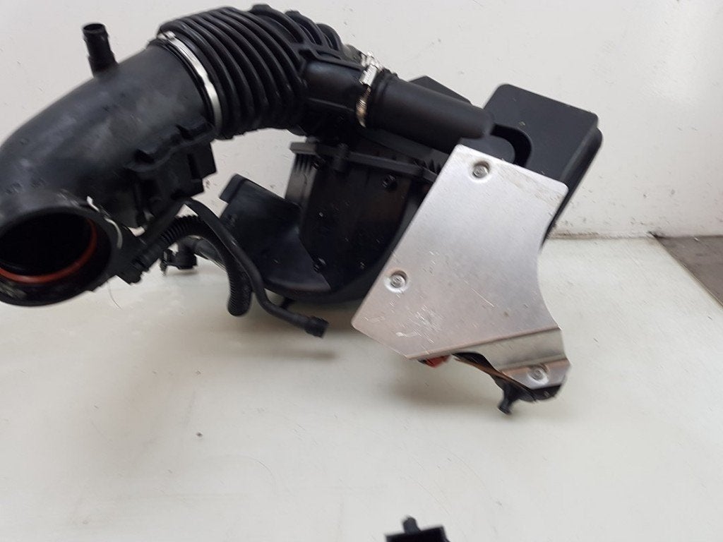 BOITIER FILTRE À AIR BMW X5 (G05) (|13715A1F9B6|), Dhr. J. Ham, Administratie@autoham.nl, Utilisé, BMW
