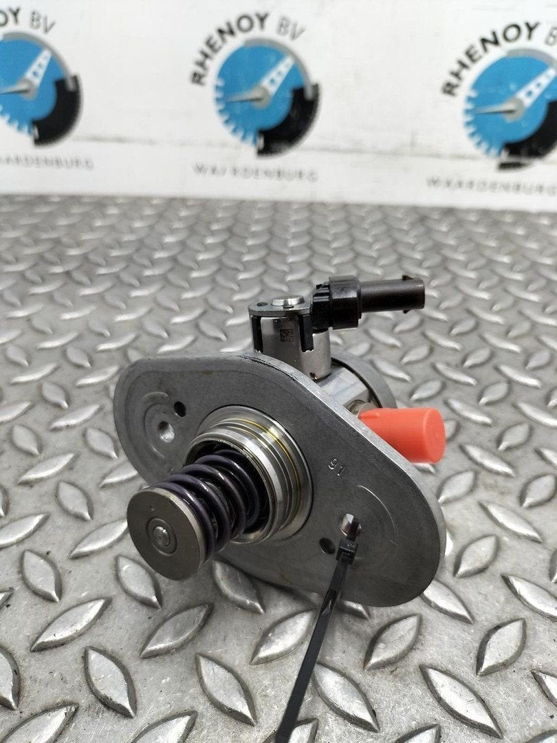 MINI (BMW) MINI BRANDSTOF POMP VOOR DE INJECTOR 13518631642, Enlèvement ou Envoi, Utilisé, ARN reconnu