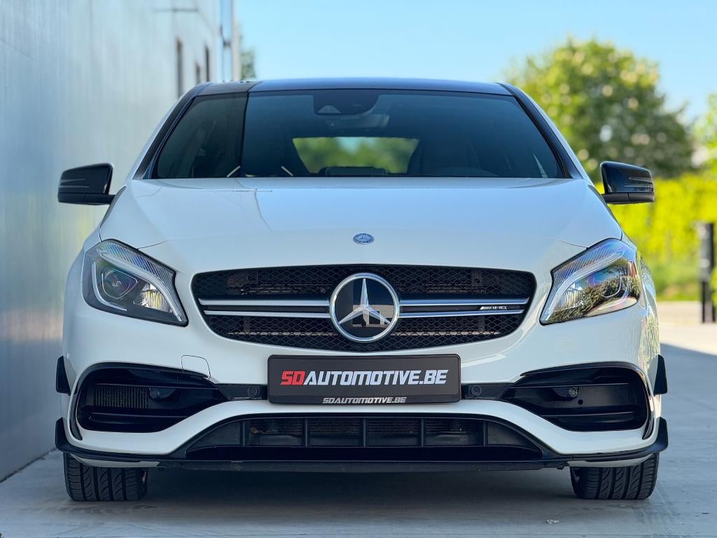 Mercedes A45 AMG ** AERO / RECARO / PANODAK / HARMAN KAR **, Auto's, 4 cilinders, Wit, Leder, 5 zetels