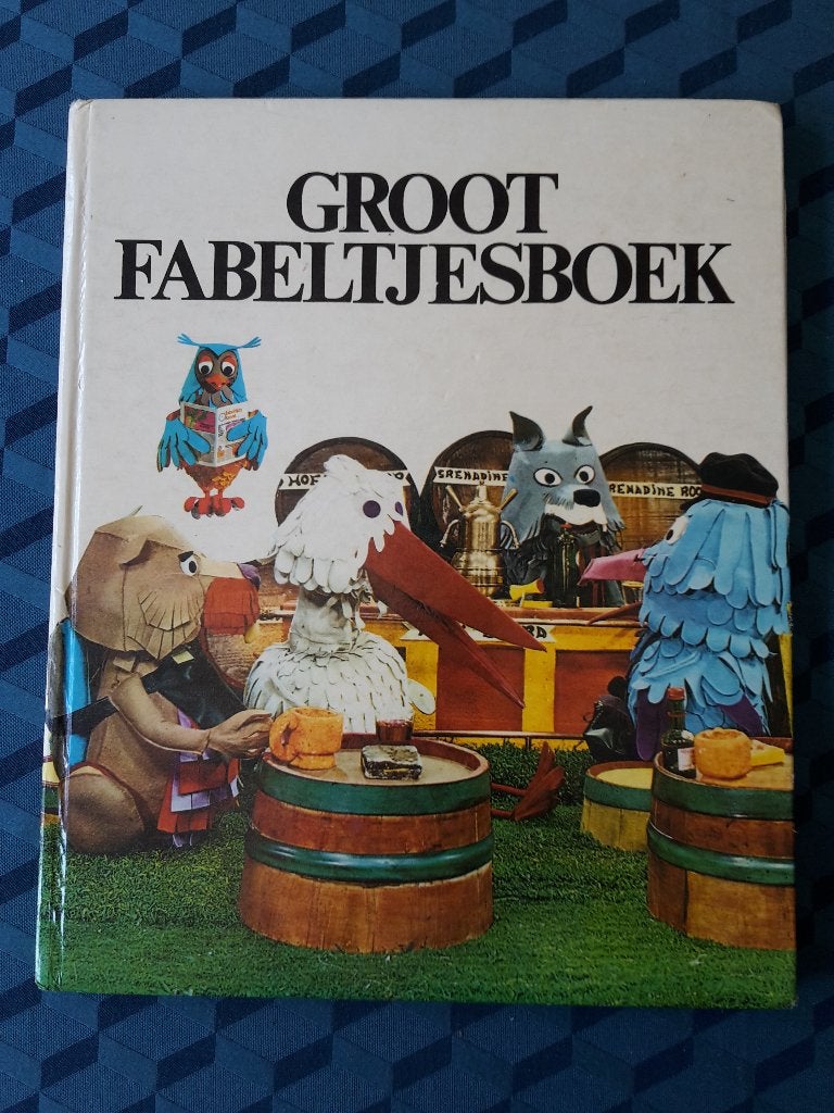Zeer oud Fabeltjeskrant boek, in gebruikte staat, uit 1977!, Ophalen of Verzenden, Gebruikt, Tv, Overige typen