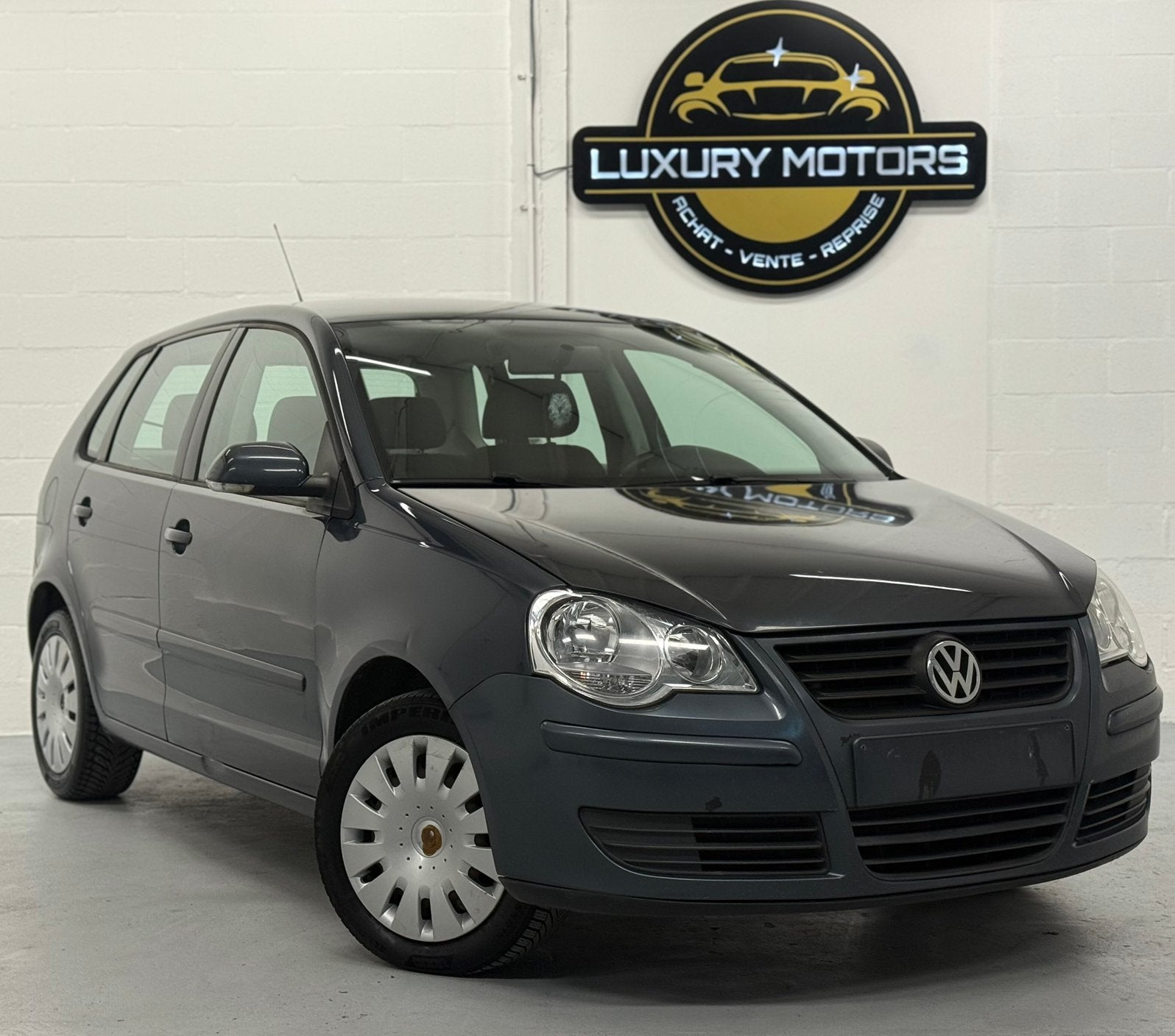 VW POLO 1.2 BENZINE KLAAR OM GEREGISTREERD TE WORDEN LEZ OK, Auto's, Voorwielaandrijving, Stof, Zwart, https://public.car-pass.be/vhr/e4dcccf5-7b51-4da1-a1c9-c508dff21391
