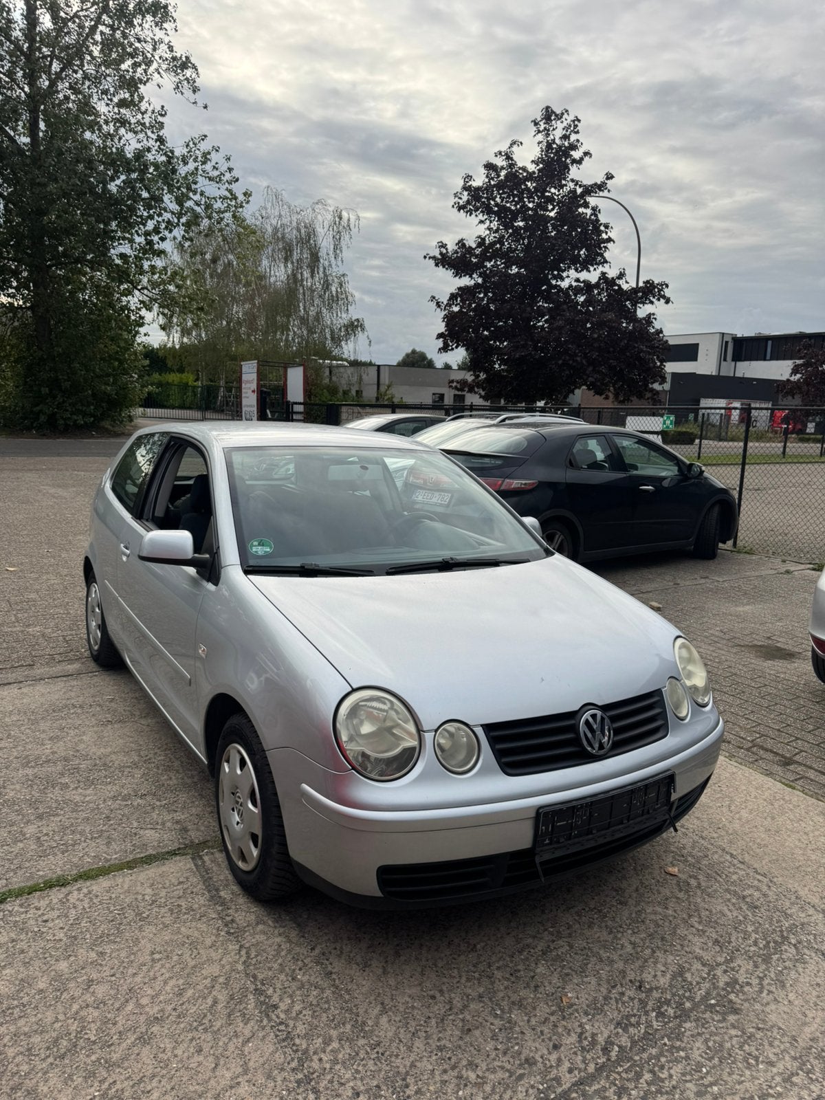 Vw polo benzine automaat met keuring verkoop en garantie, Autos, Argent ou Gris, Achat, Entreprise, Noir
