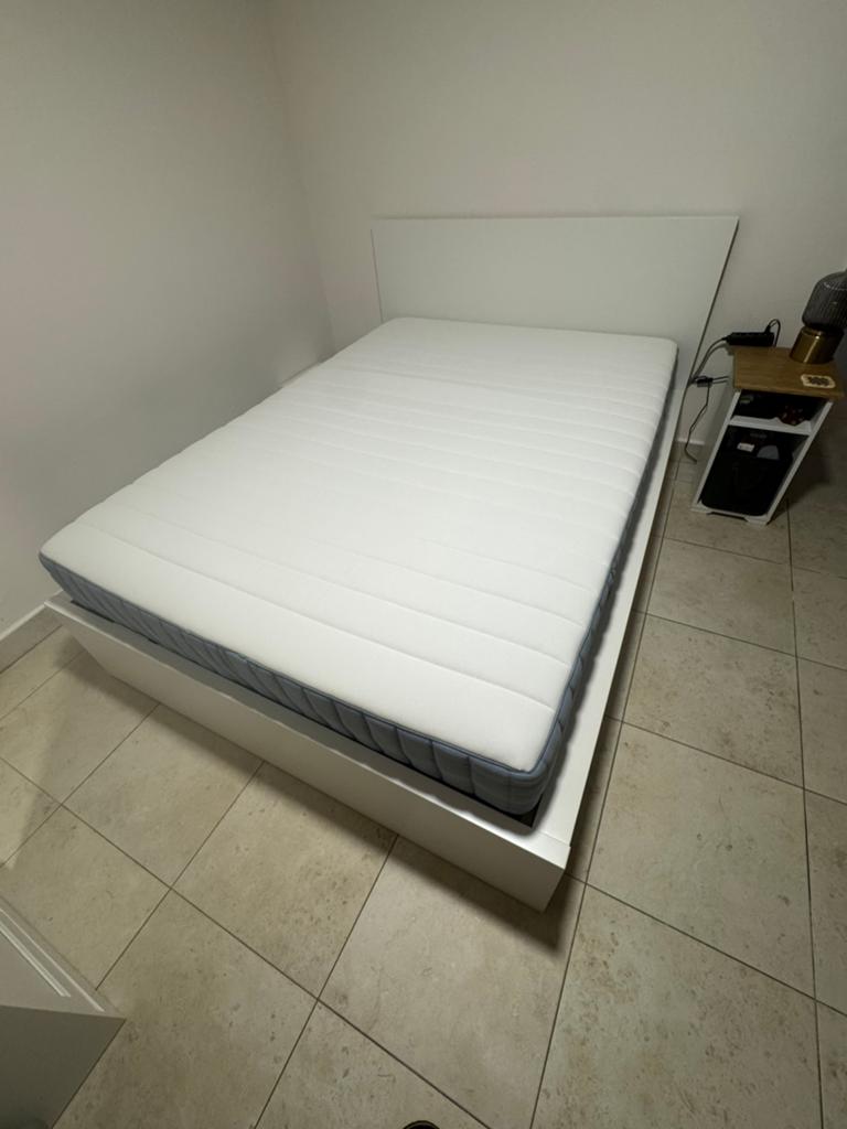 Bed MALM + 2 lades, lattebodem en matras, Huis en Inrichting, Ophalen, Zo goed als nieuw, Matras