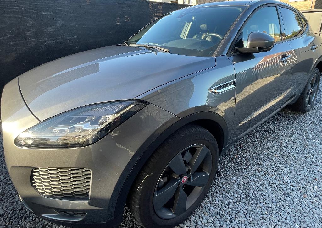 Jaguar E-pace, Autos, Jaguar, Cuir, Argent ou Gris, Euro 6, Carnet d'entretien