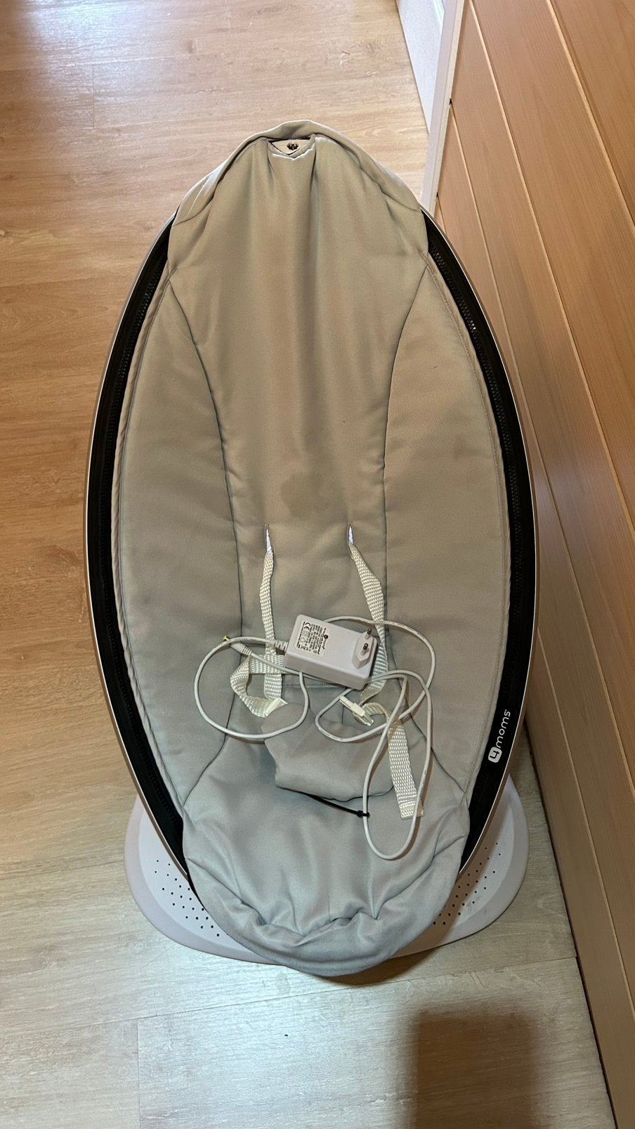4 moms mamaroo 4, Autres marques, Avec ceinture(s), Enlèvement, Utilisé