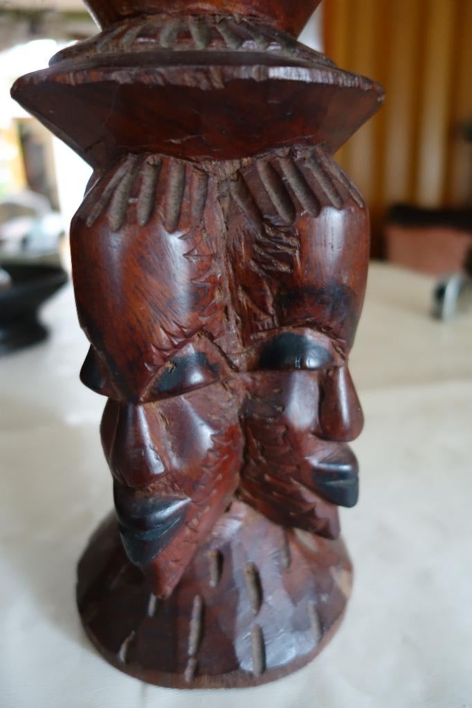 'houten kunstwerk met 4 hoofden uit voormalig Belgisch Congo, Antiek en Kunst, Ophalen, Handgemaakt, 20 - 50 cm, Hout