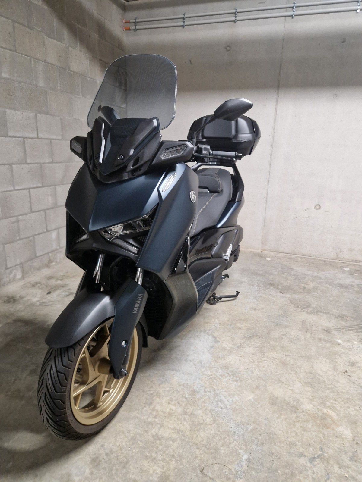 Yamaha X-Max Techmax 125cc, Scooter, Gebruikt, LED Verlichting, Particulier