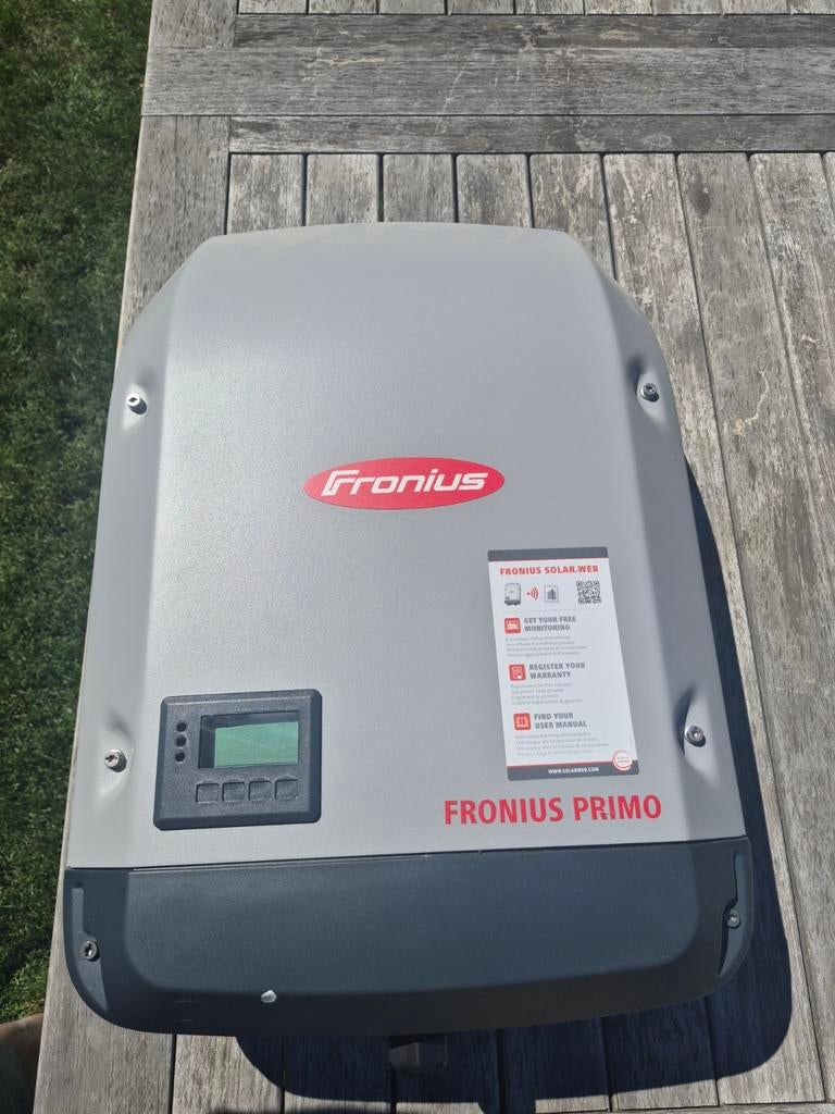 Omvormer zonnepanelen, Ophalen