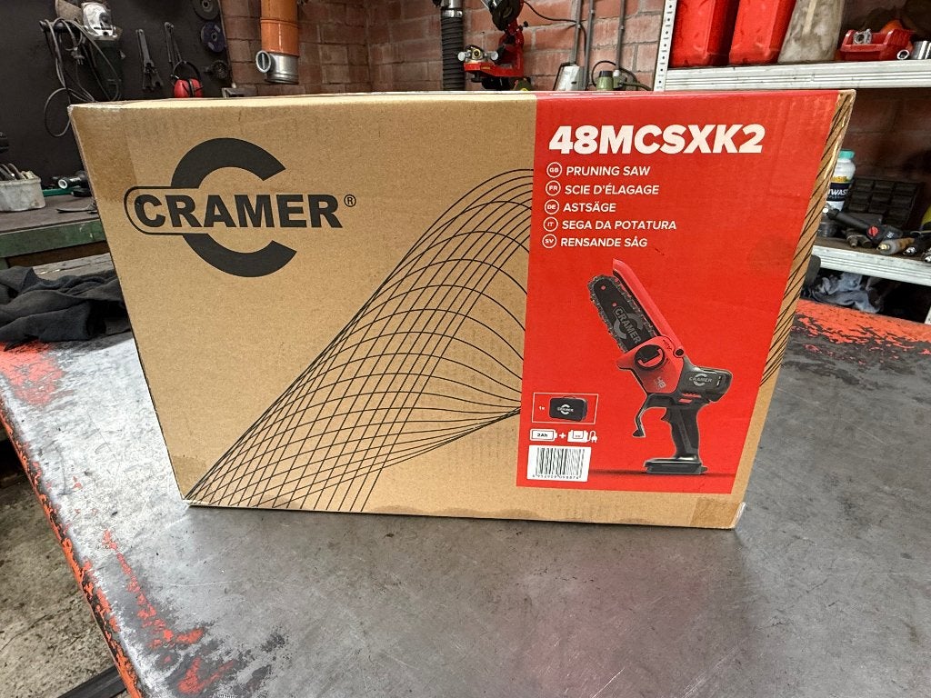 Nieuwe mini kettingzaag 48 volt, Jardin & Terrasse, Outils à main, Enlèvement, Neuf, Cramer