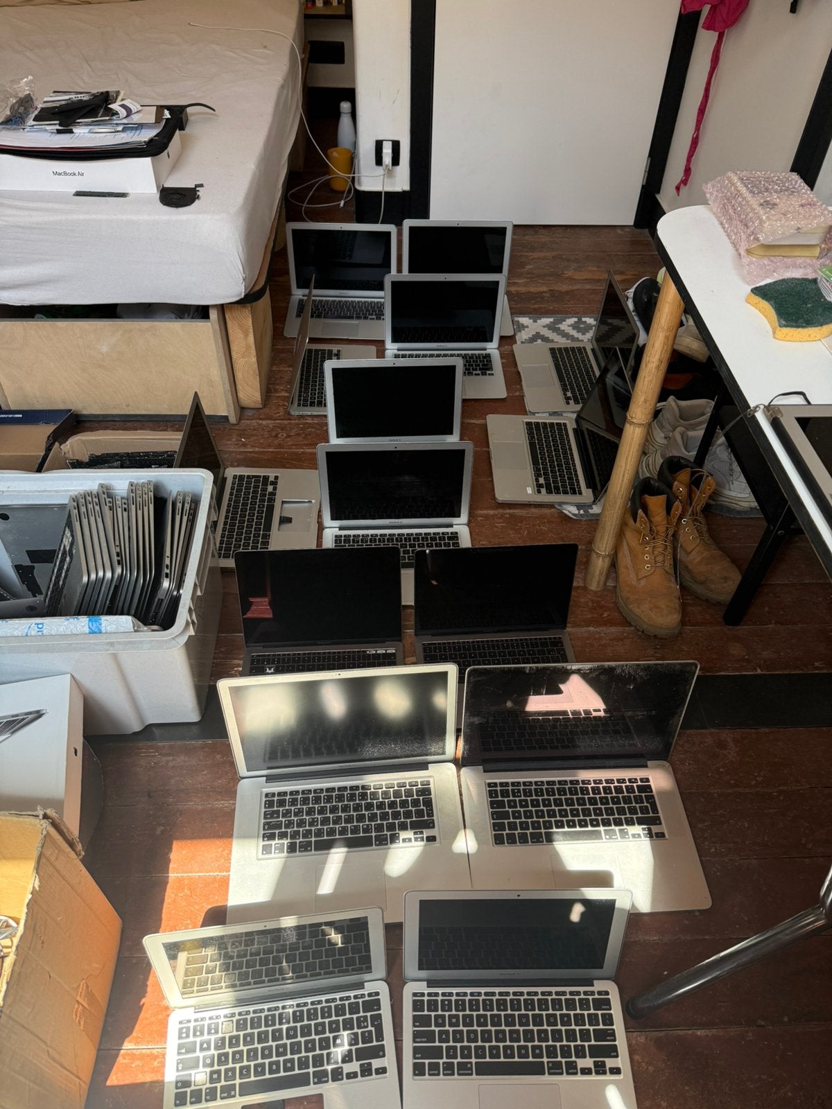 Lot de MacBook Pro et MacBook Air à vendre., Informatique & Logiciels, Apple Macbooks, MacBook Pro, 256 GB, Comme neuf, 4 Ghz ou plus