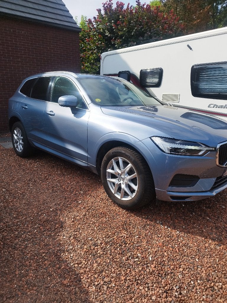 Volvo XC60, Autos, Volvo, Cuir, Boîte manuelle, Entretenue par le concessionnaire, Noir