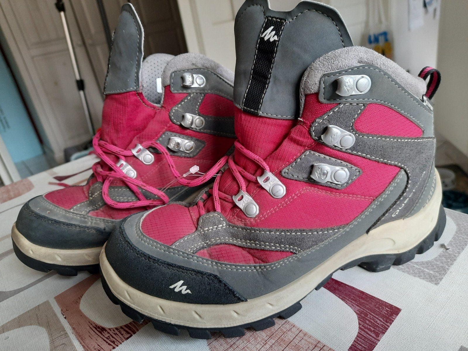 chiro/ wandelschoenen maat 37, Enlèvement
