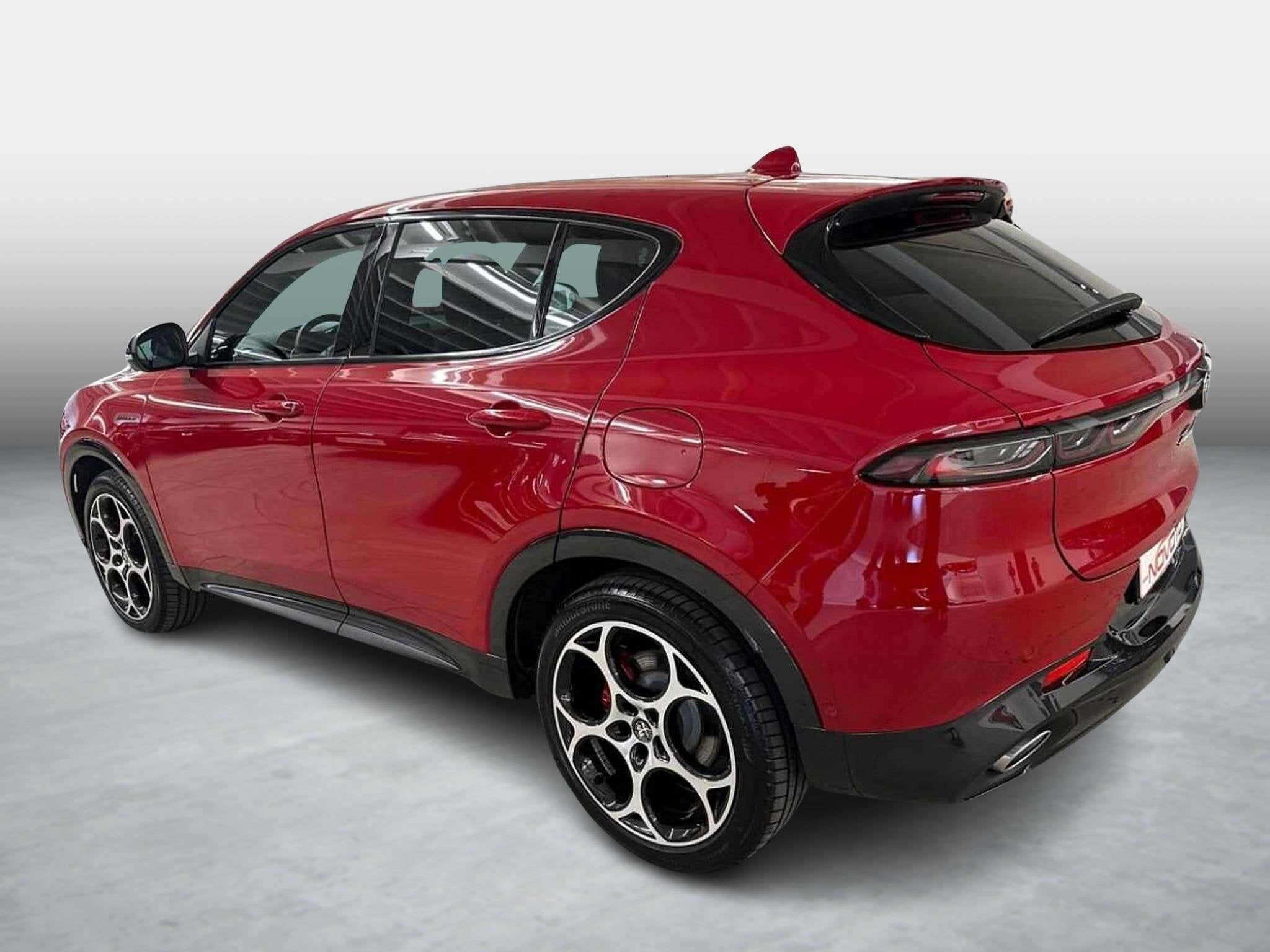 Alfa Romeo Tonale 1.3 PHEV Q4 Veloce (280 PK) - AUTOMAAT + C, Autos, 1332 cm³, Achat, 30 min, 15 kWh