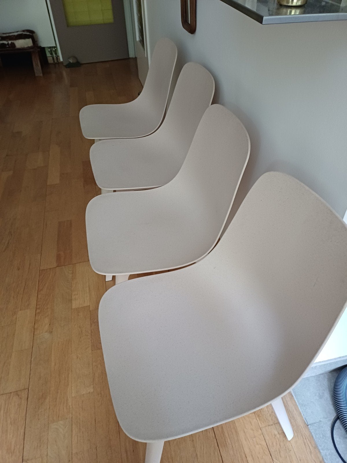 ODGER eetkamerstoelen, Ophalen, Vier