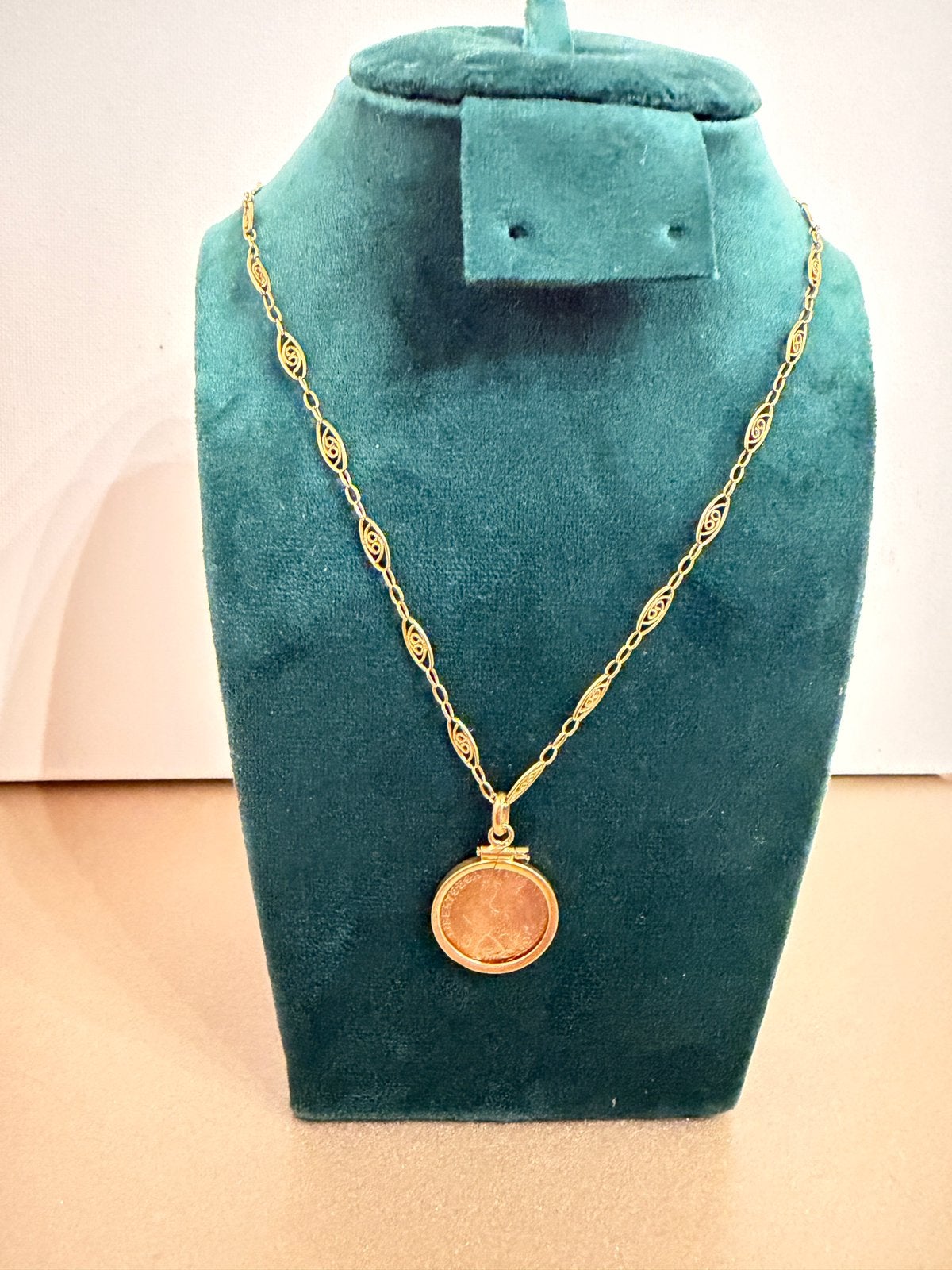 Chaîne en or 18 k avec pendentif, Bijoux, Sacs & Beauté, Avec pendentif, Or, Comme neuf, Or