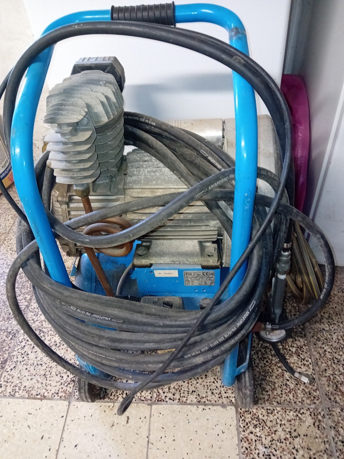 compresseur de chantier, 100 liter of meer, Ophalen, Gebruikt, 6 tot 10 bar