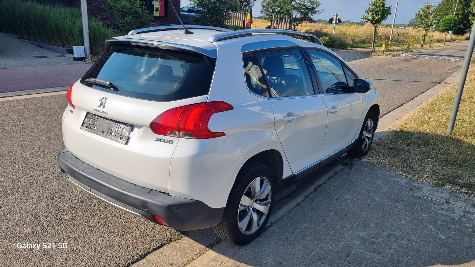 Peugeot 2008 van bouwjaar 2016 1.2 liter benzin. Euronorm6, Autos, Peugeot, Achat, Euro 6, Entreprise, 5 portes