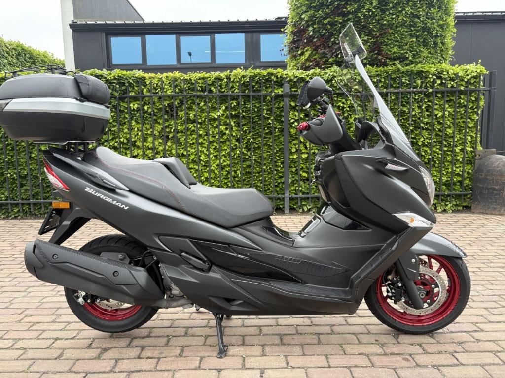 Suzuki Burgman 400 - ABS, Motoren, Motoren | Suzuki, 400 cc, Scooter, Minimaal motorrijbewijs A2, Automaat