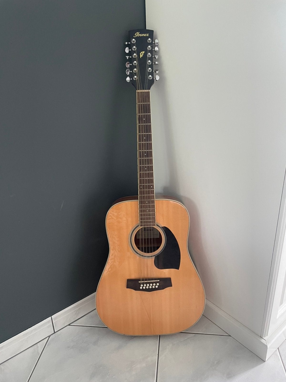 12 STRING GUITAR, Enlèvement, Comme neuf