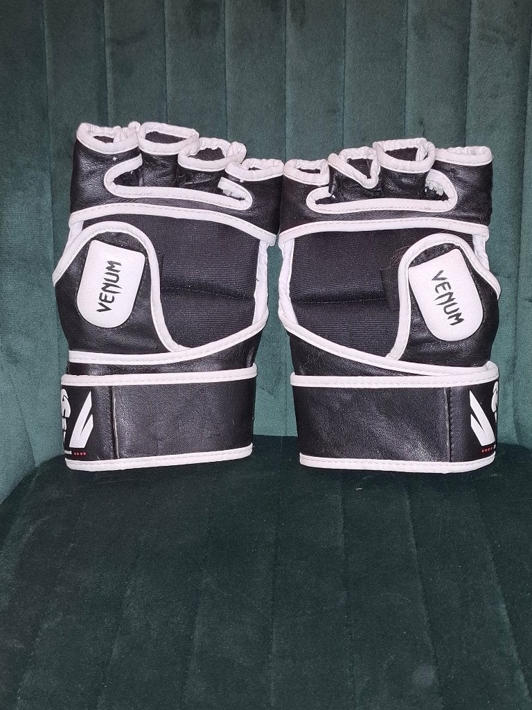 Gants MMA Venum Challenger, Sports & Fitness, Neuf, Enlèvement ou Envoi, Taille L, Protection pour arts martiaux