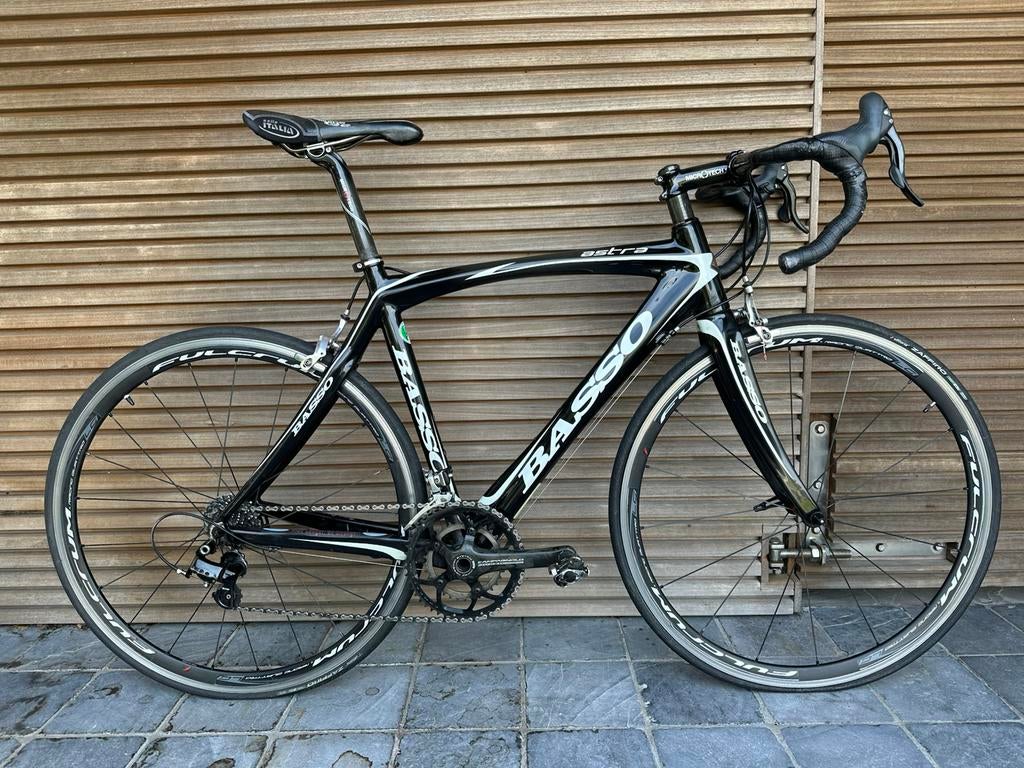 Basso Astra vélo carbone – Campagnolo – très bon état, Autres marques, Frein sur jante, Enlèvement, 28 pouces