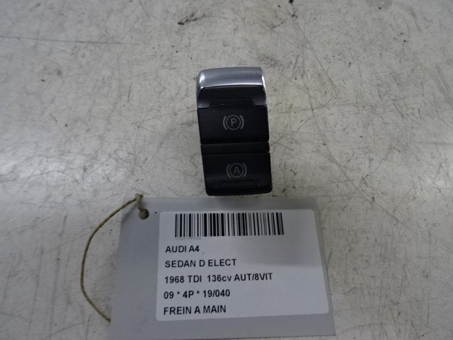 COMMUTATEUR Audi A4 (B8) (01-2007/12-2015) (8K1927223C), Auto-Union-Straße  1,
85057  Ingolstadt, DE, Info@audi.de, Audi, Utilisé