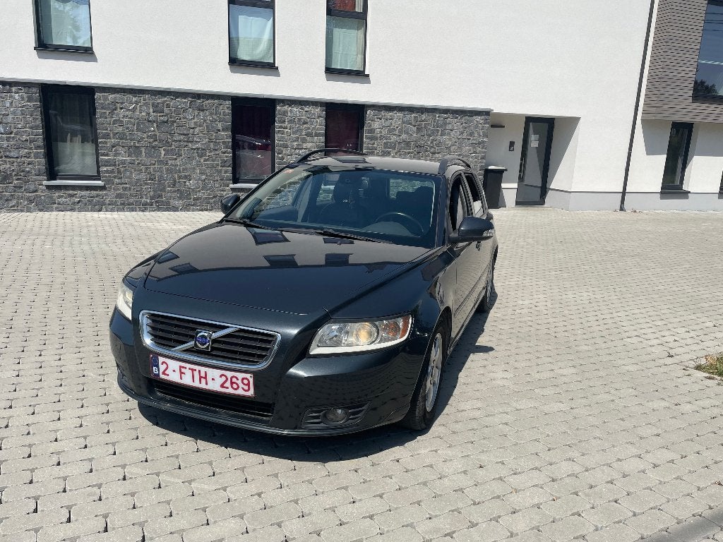 Volvo V50 1.6HDI 2009, Autos, Volvo, Cuir, Achat, Boîte manuelle, Noir